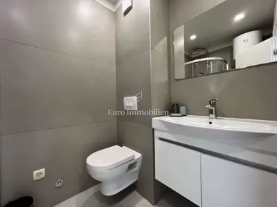 Stan 49 m², Makarska - 2 sobe, lođa i parkirno mjesto - 8