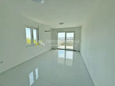 Apartment for sale in Novi Vinodolski, 66 m²