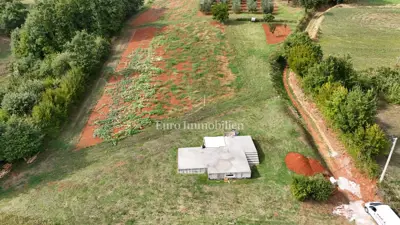 Building plot 827 m², Barban - construction started - 11