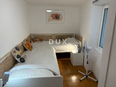 Stan 85 m², Primošten - stara gradska jezgra, krovna terasa - 13