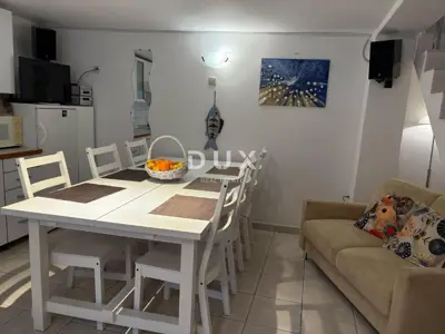 Stan 85 m², Primošten - stara gradska jezgra, krovna terasa - 6
