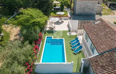 Haus 100 m², Buje - Pool und Jacuzzi - 4
