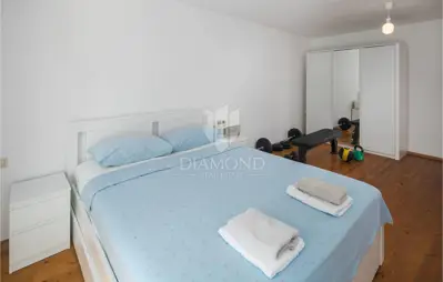 Haus 100 m², Buje - Pool und Jacuzzi - 14