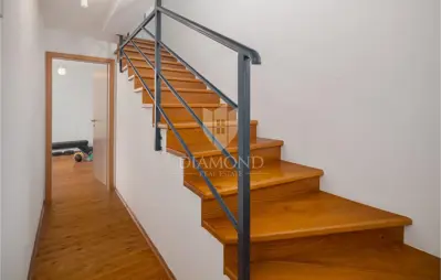 Haus 100 m², Buje - Pool und Jacuzzi - 10