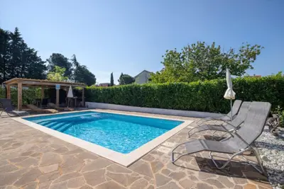 Haus 155 m², Poreč - Pool und etablierte touristische Vermietung - 19