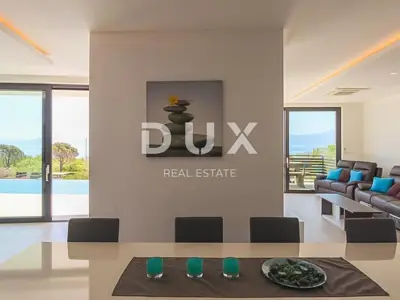 Villa 330 m², Kostrena - in Meeresnähe und Pool - 12