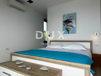 Villa 330 m², Kostrena - in Meeresnähe und Pool - 21