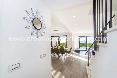 Vila u Rovanjskoj, Zadar - pogled na more i bazen - 9