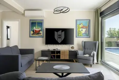 House for sale in Marčana, 200 m² - 7
