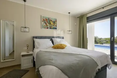 House for sale in Marčana, 200 m² - 11