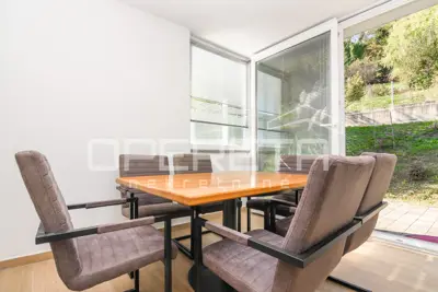Apartment 115 m², Zabok center - 4 rooms, garage - 8