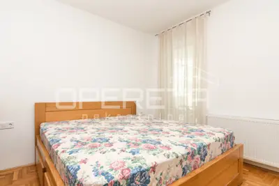 Apartment 115 m², Zabok center - 4 rooms, garage - 11