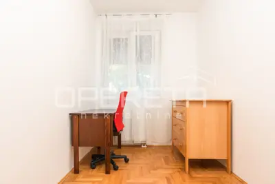 Apartment 115 m², Zabok center - 4 rooms, garage - 12