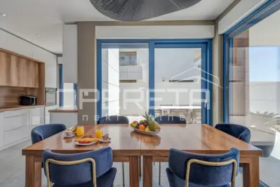 Vila 400 m², Baška Voda - blizu mora i otvoren pogled na more - 8