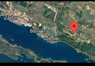 Debeljak, Građevinsko zemljište na mirnoj lokaciji, 870 m², 90€/m2