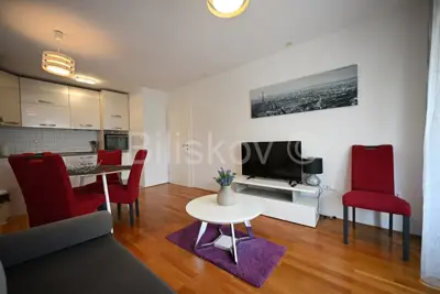 Kaštel Stari, Wohnung mit zwei Schlafzimmern, zu vermieten - 2
