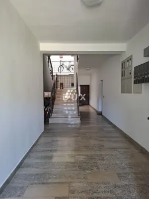 Apartment 42 m², Peroj - center, terrace with a view of greenery - 10