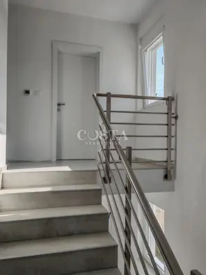 Kuća 135 m², Tkon na otoku Pašmanu, 3. red od mora - 11