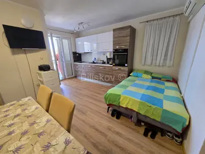 Apartment 32 m², Okrug Gornji, sea view - 5