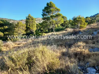 Baugrundstück 1.300 m², Otok Brač - Meerblick - 2