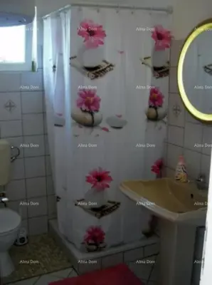 House in Valbandon, Fažana, landscaped yard and parking - 10