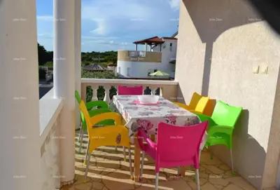 House in Valbandon, Fažana, landscaped yard and parking - 3