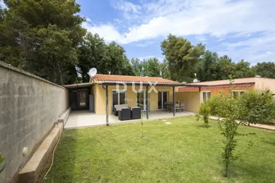 Istra, Medulin, Haus, 282 m², 3 einstöckige Häuser, Langzeitmiete - 9