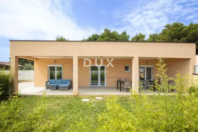 Istra, Medulin, Haus, 282 m², 3 einstöckige Häuser, Langzeitmiete