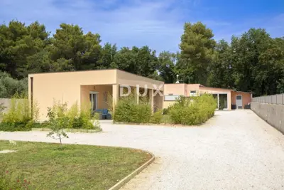 Istra, Medulin, Haus, 282 m², 3 einstöckige Häuser, Langzeitmiete - 2