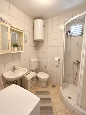 Haus 92 m², Omišalj - Garten 758 m² und Nähe zum Zentrum - 9