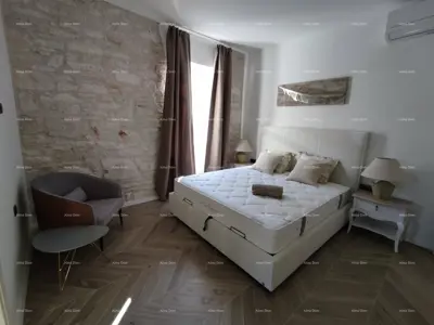 Villa 350 m², Pula Center, sea view and pool - 2