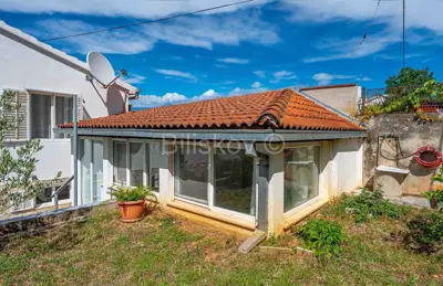 Okolica Trogira, samostojeća kuća u blizini mora, prodaja - 6