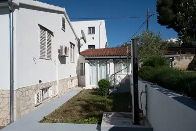 Okolica Trogira, samostojeća kuća u blizini mora, prodaja - 3
