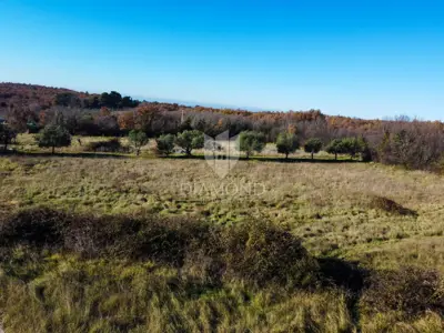 Građevinsko zemljište 1.251 m², Poreč - pogled na more - 4