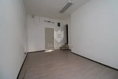 Gewerbefläche in Rijeka, Trsat - frequentierte Lage - 5