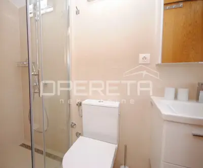 Garsonijera 14 m², Vis centar - namještena i novouređena - 9