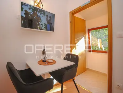 Garsonijera 14 m², Vis centar - namještena i novouređena - 3
