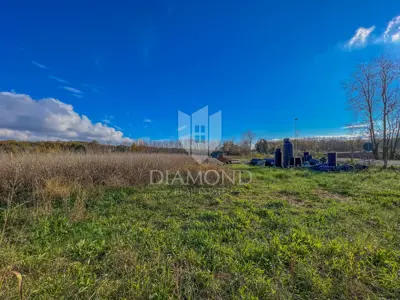 Building land 3,000 m², Umag surroundings and access road - 4