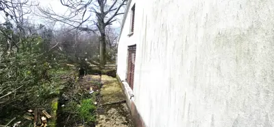 House 63 m², Labin - open view and spacious yard - 13