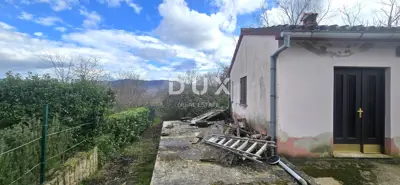 House 63 m², Labin - open view and spacious yard - 22