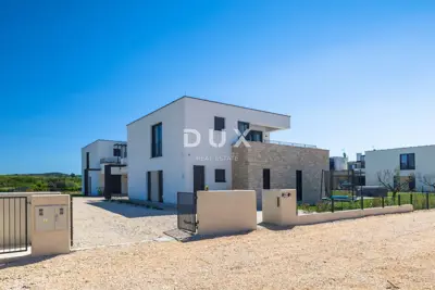 Villa 264 m², Brtonigla - heated pool and jacuzzi - 14