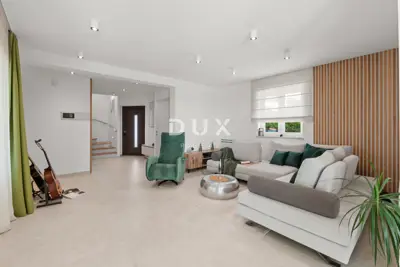 Haus zum Kauf in Motovun, 255,6 m² - 8