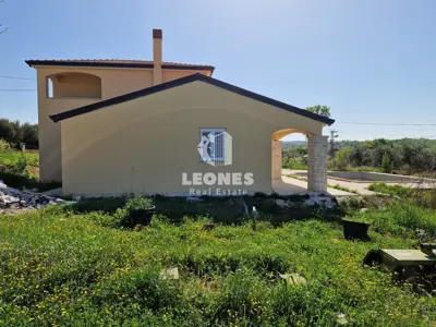 House 170 m², Buje - pool and summer kitchen - 7