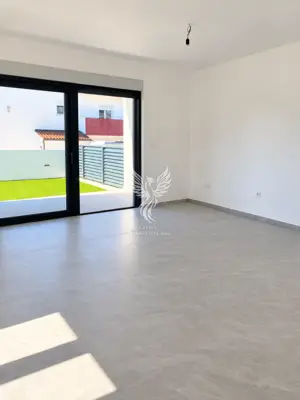Wohnung 125,8 m², Vodice - 3 Schlafzimmer, Garten - 9