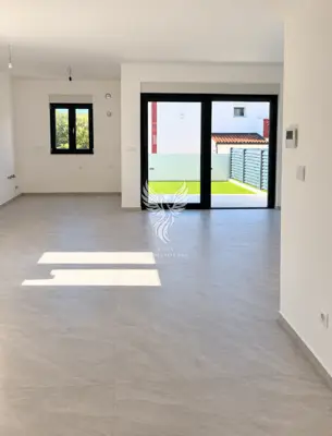 Wohnung 125,8 m², Vodice - 3 Schlafzimmer, Garten - 7