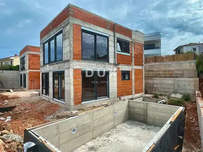 INSEL KRK, BRZAC - Moderne Doppelhaushälfte mit Pool (ohne 3 % Grunderwerbsteuer)