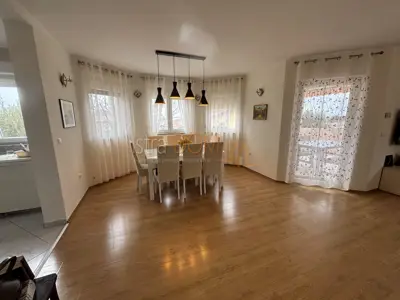 Pula nähere Umgebung, freistehendes Haus mit Pool - - 6