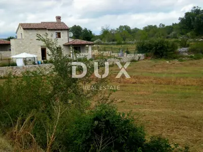 Građevinsko zemljište, Kanfanar - za dvije vile uz asfalt i infrastrukturu - 6