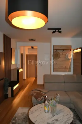 Stan 59 m², Okrug Gornji, 50 m od mora i pogled na more - 6