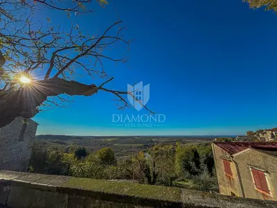 Poslovni prostor 156 m², Buje - centar i panoramski pogled na more - 2